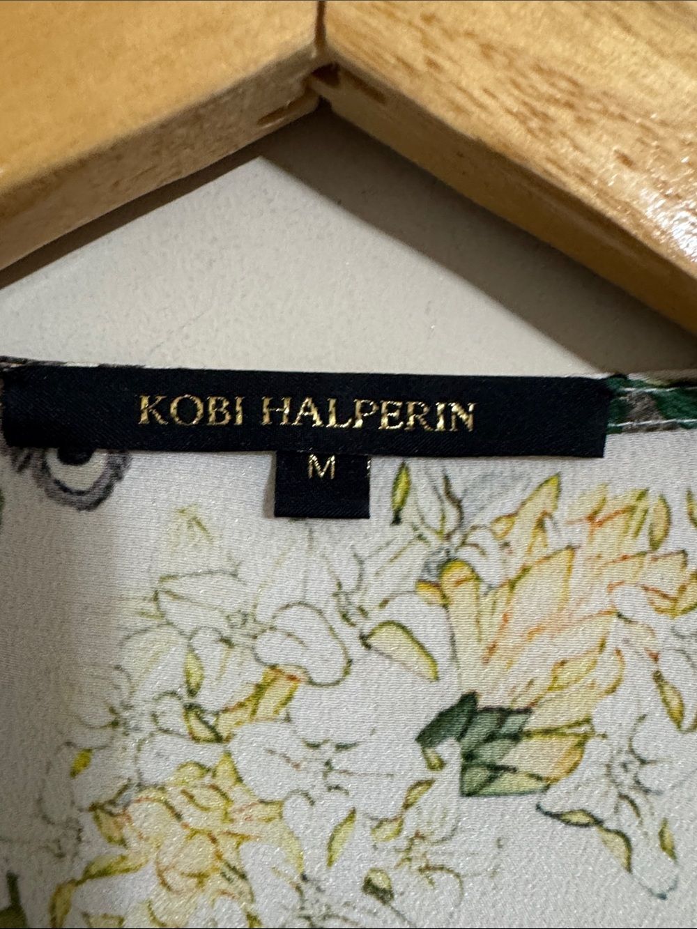 Kobi Halperin Silk Floral Smocked V-Neck Bell Sleeve Top size M Feminine Career - Picture 2 of 11